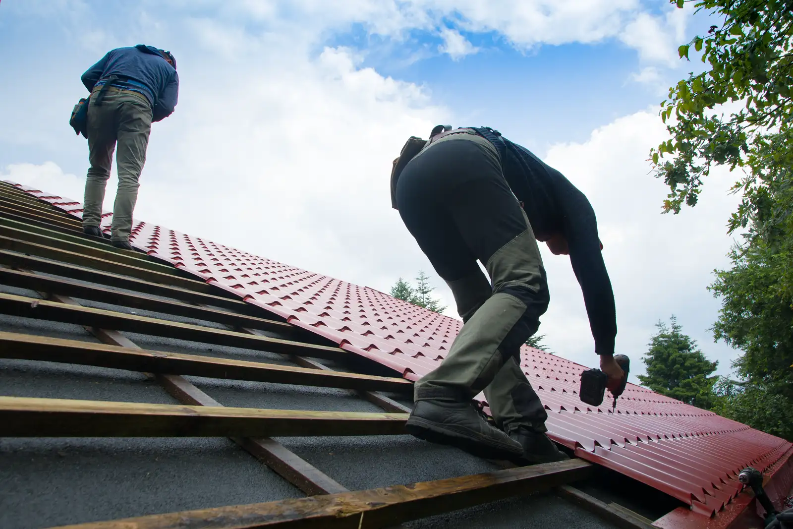 Stonecreek Roofing crew