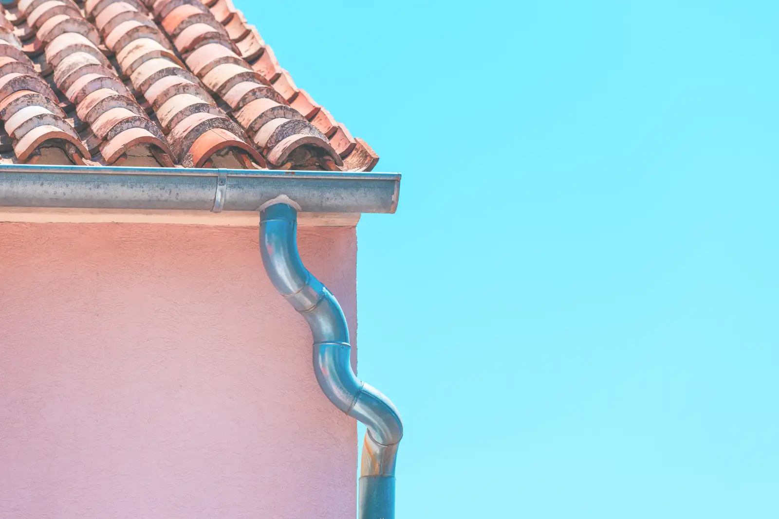 Clogged Gutters & Drainage